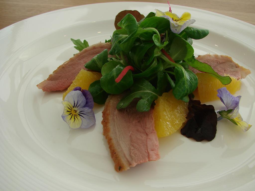 Albinen Hotel Restaurant Flaschen מראה חיצוני תמונה